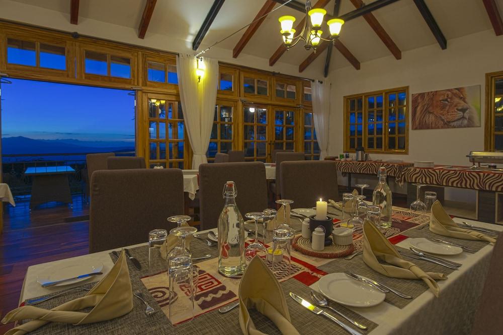 Karibu Camps And Lodges Lions Paw Ngorongoro カラトゥ エクステリア 写真