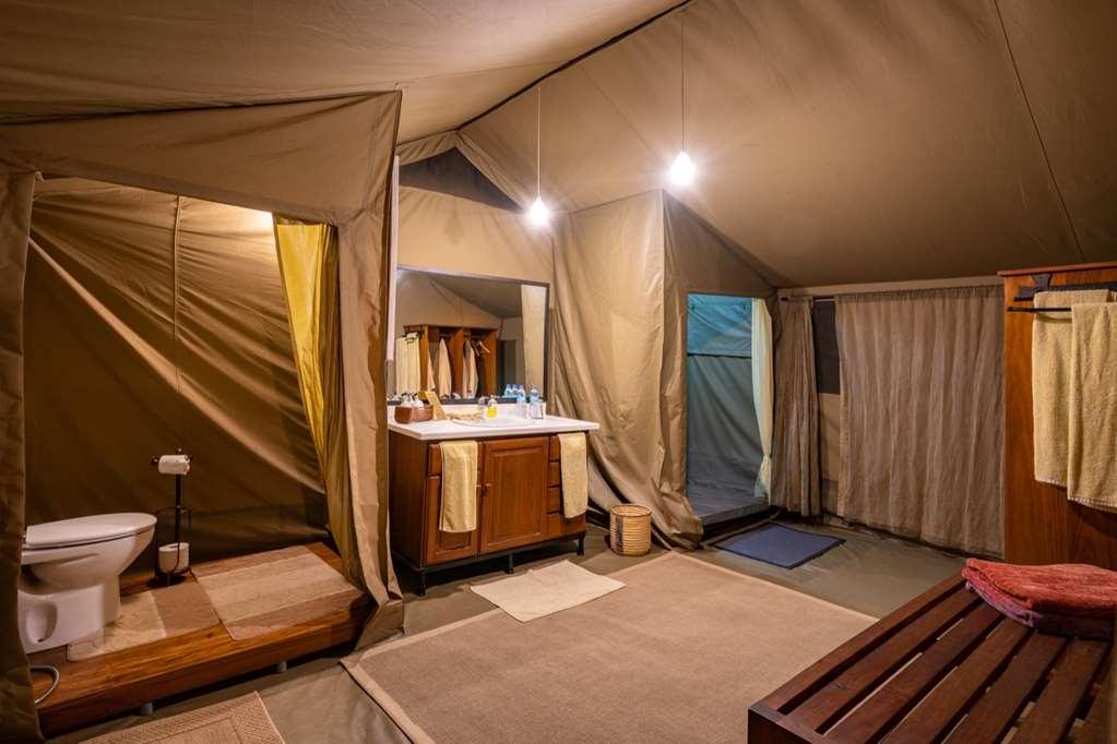 Karibu Camps And Lodges Lions Paw Ngorongoro カラトゥ 部屋 写真